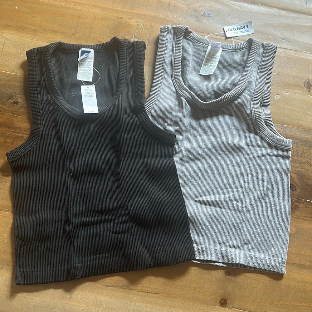 Old Navy Tank Tops